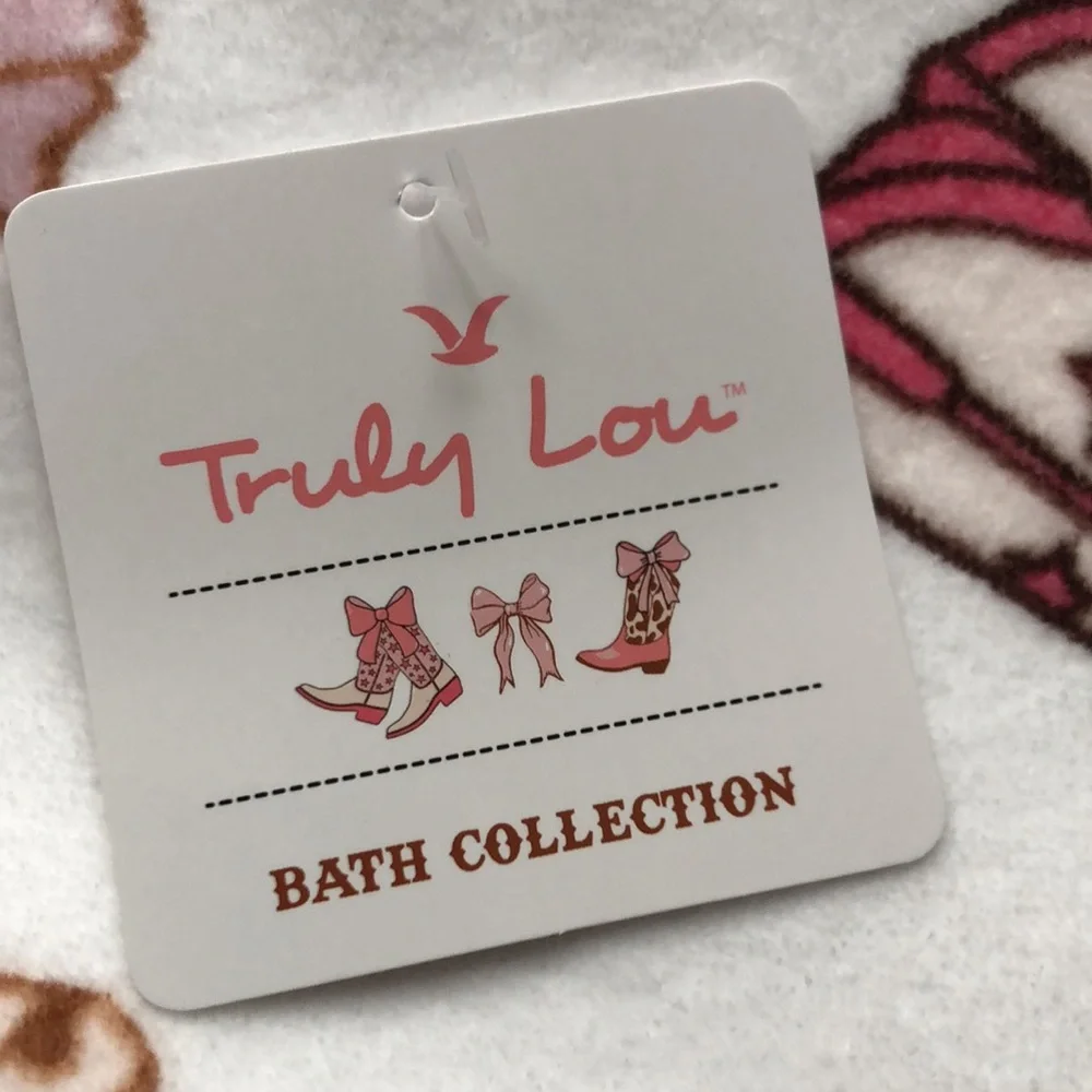 Truly Lou Western Cowgirl BOOTS & BOWS Bath and Hand Towels